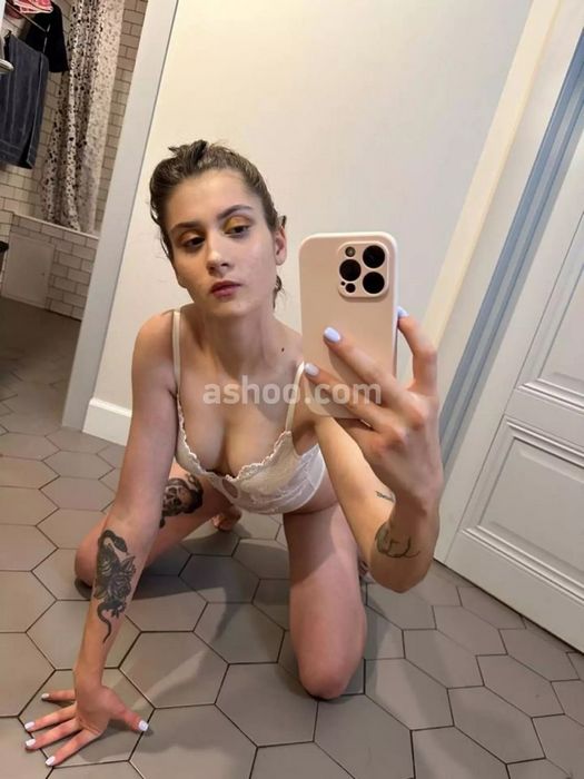 Тайные пересечения города: где найти уличных ночных бабочек и как это сделать безопасно